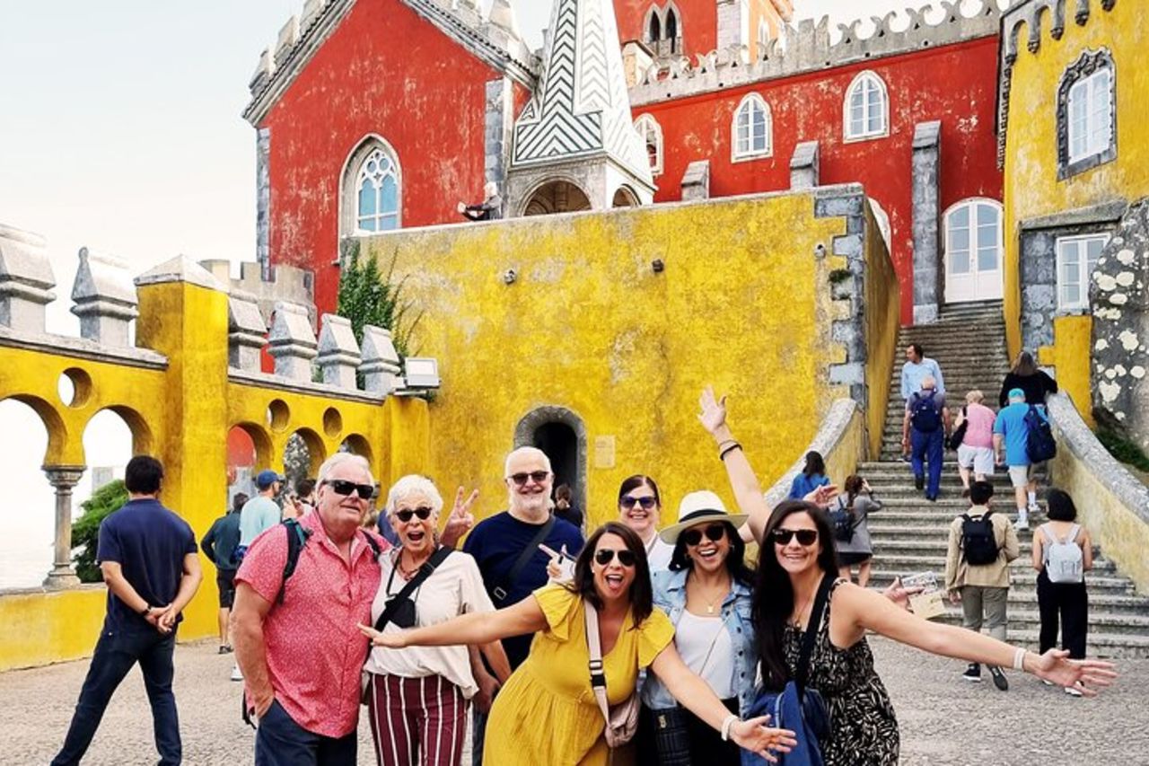 Visita guidata a Sintra, Pena, Regaleira, Cabo da Roca e Cascais — 4