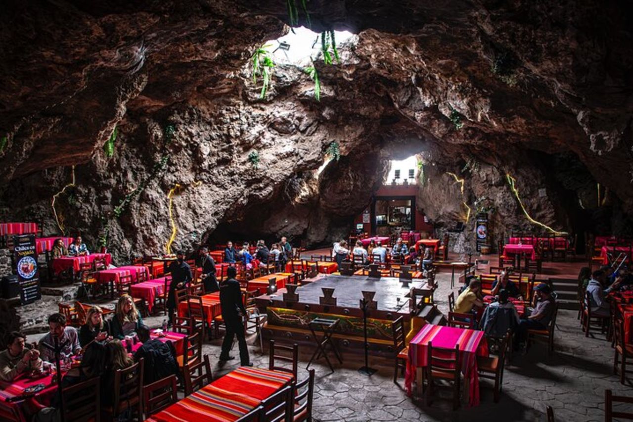 Volo in mongolfiera + prelievo a Città del Messico + colazione in una grotta + piramidi — 2