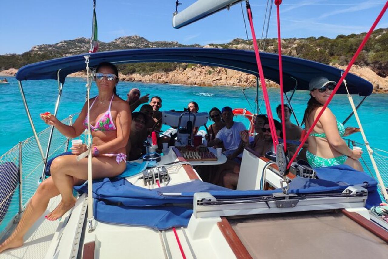 Giro alle Isole dell'Arcipelago La Maddalena in Barca a Vela — 4
