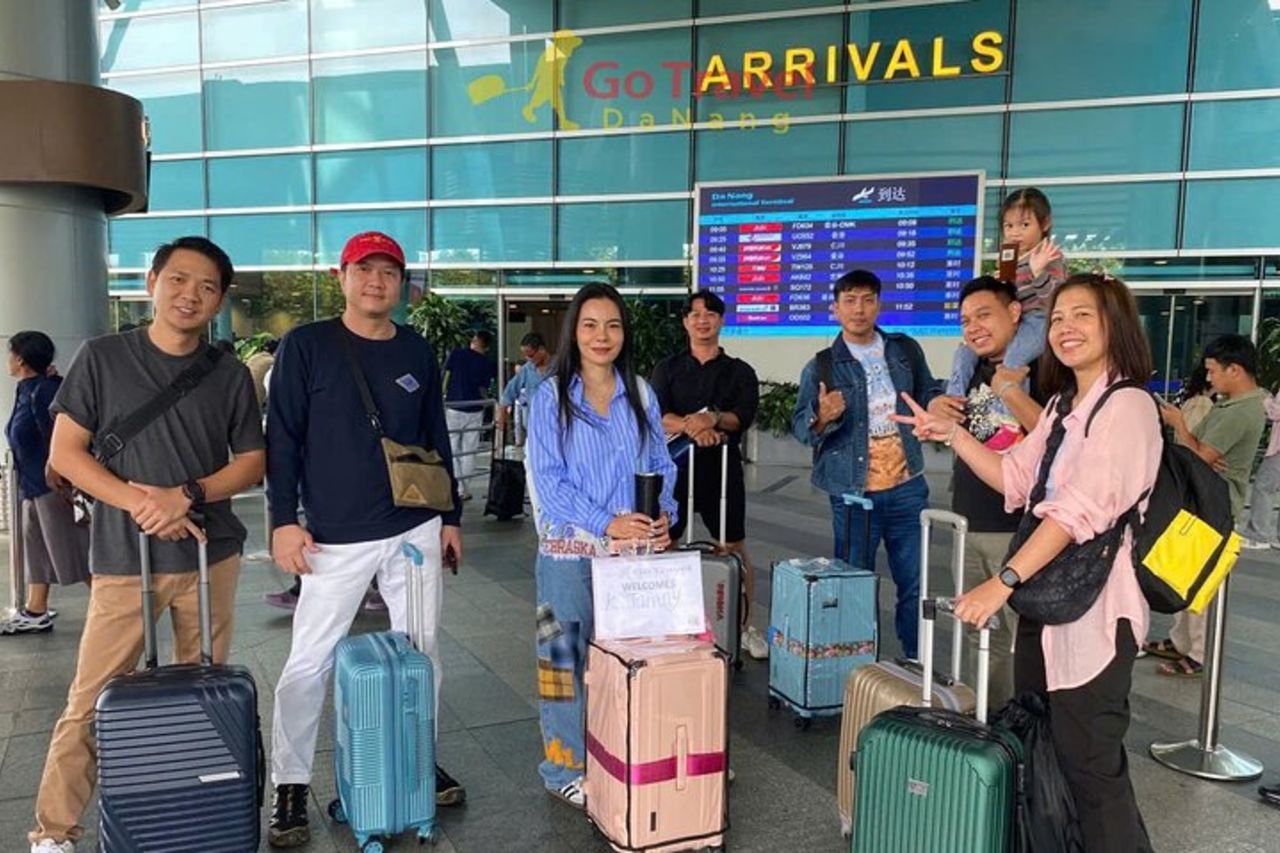 Aeroporto Da Nang a Da Nang/Hoi Un hotel o viceversa un'auto privata — 6