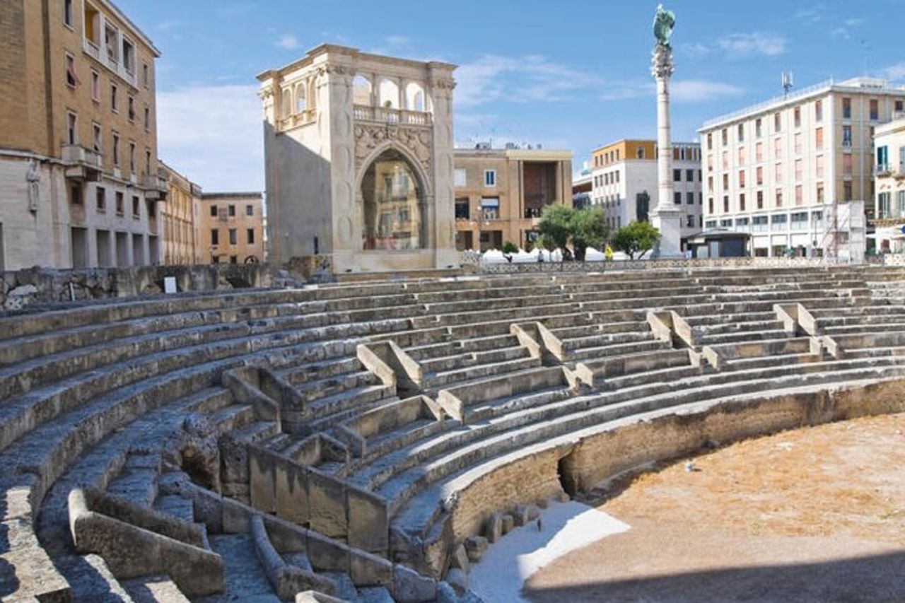 Tour a piedi di Lecce con audioguida e guida scritta da un locale