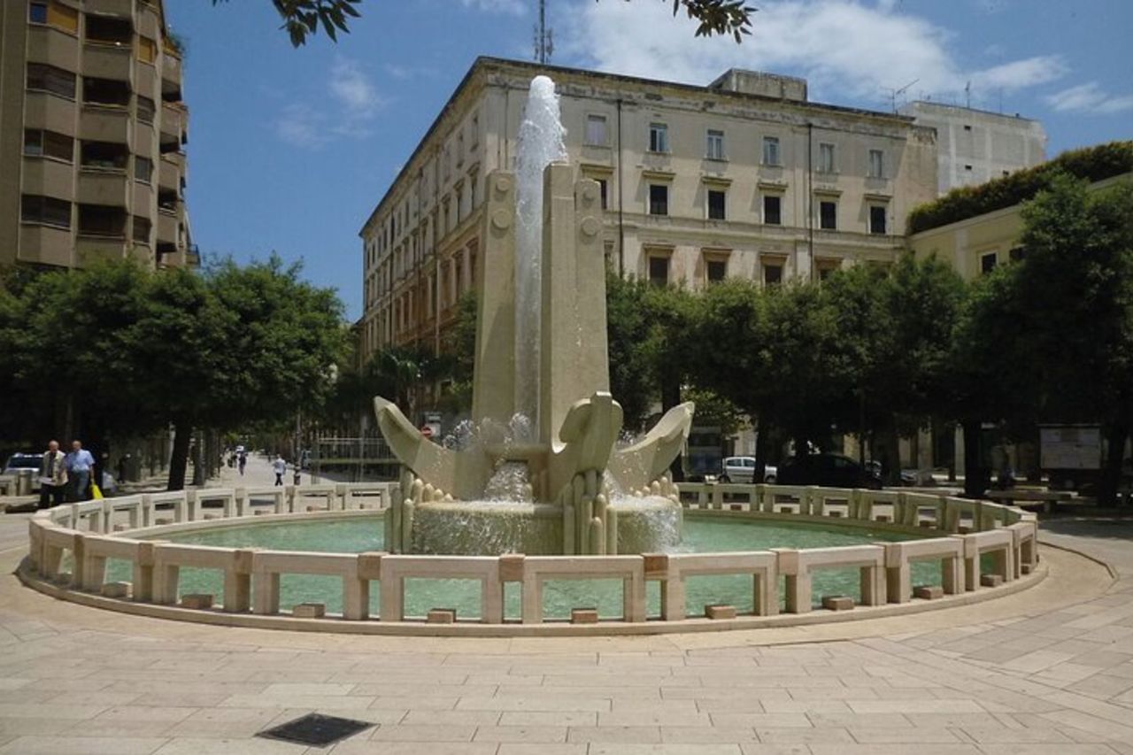 Tour a piedi di Brindisi con audioguida e guida scritta da un locale — 6