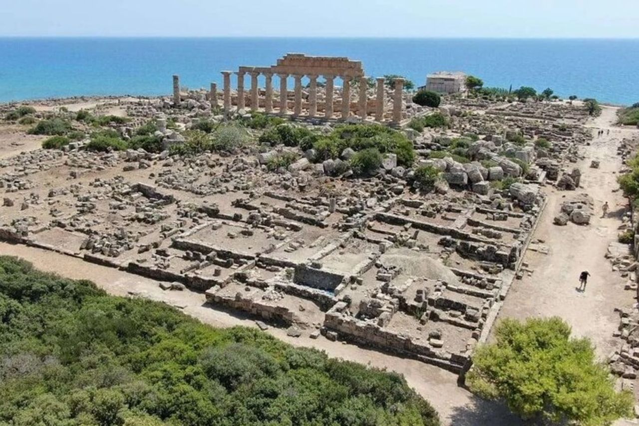 SEGESTA e SELINUNTE — 8