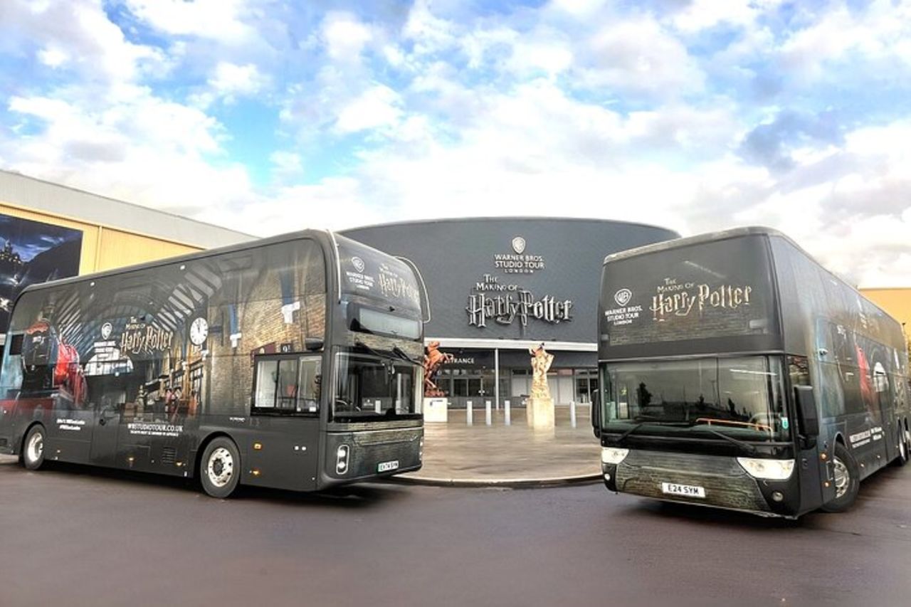 Warner Bros. Studio Harry Potter Tour con trasporto di qualità superiore da Londra