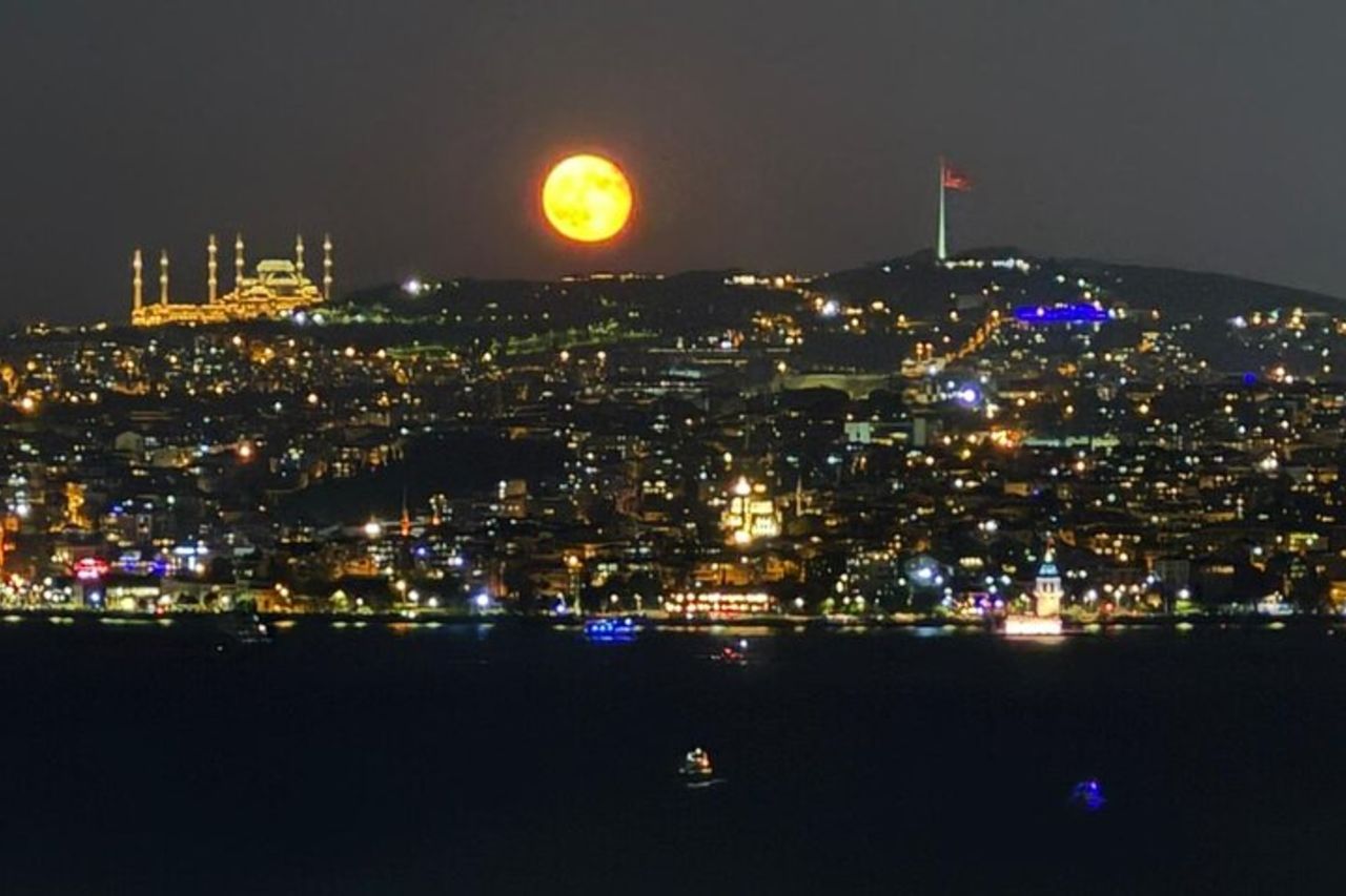 Notte di cibo turco ed esperienza sul tetto di Istanbul — 6