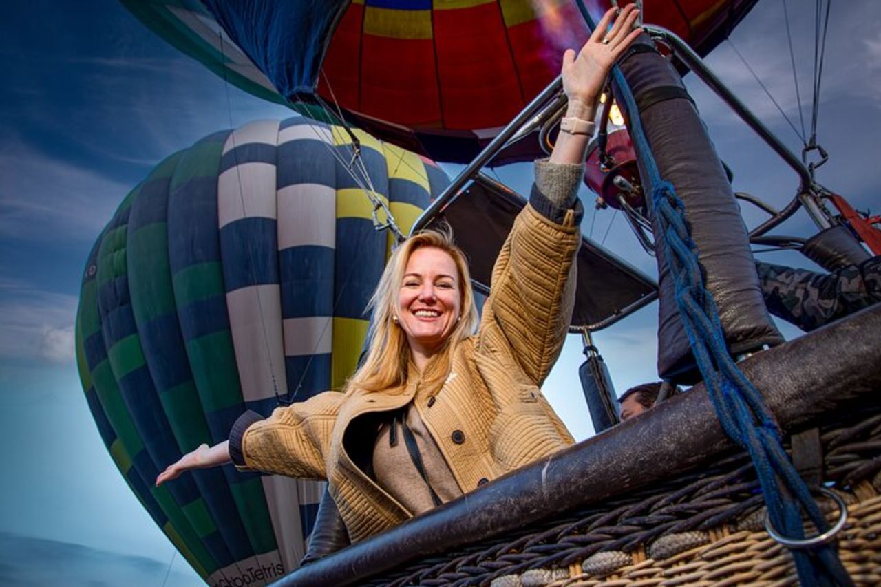 Volo in mongolfiera + prelievo a Città del Messico + colazione in una grotta + piramidi — 7