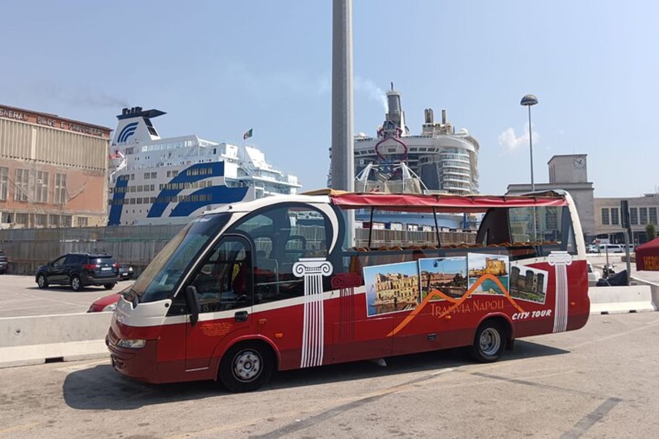Tramvia Napoli: Facile Drop-On Drop-off Tour per esplorare Napoli — 3