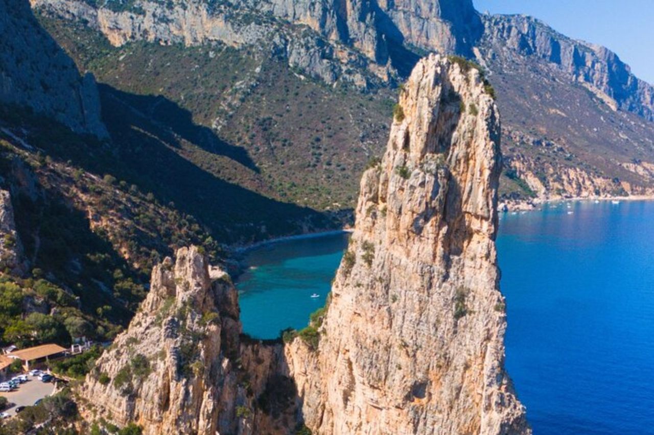 Da Arbatax: Tour in gommone a Cala Mariolu e Cala Goloritzè — 6