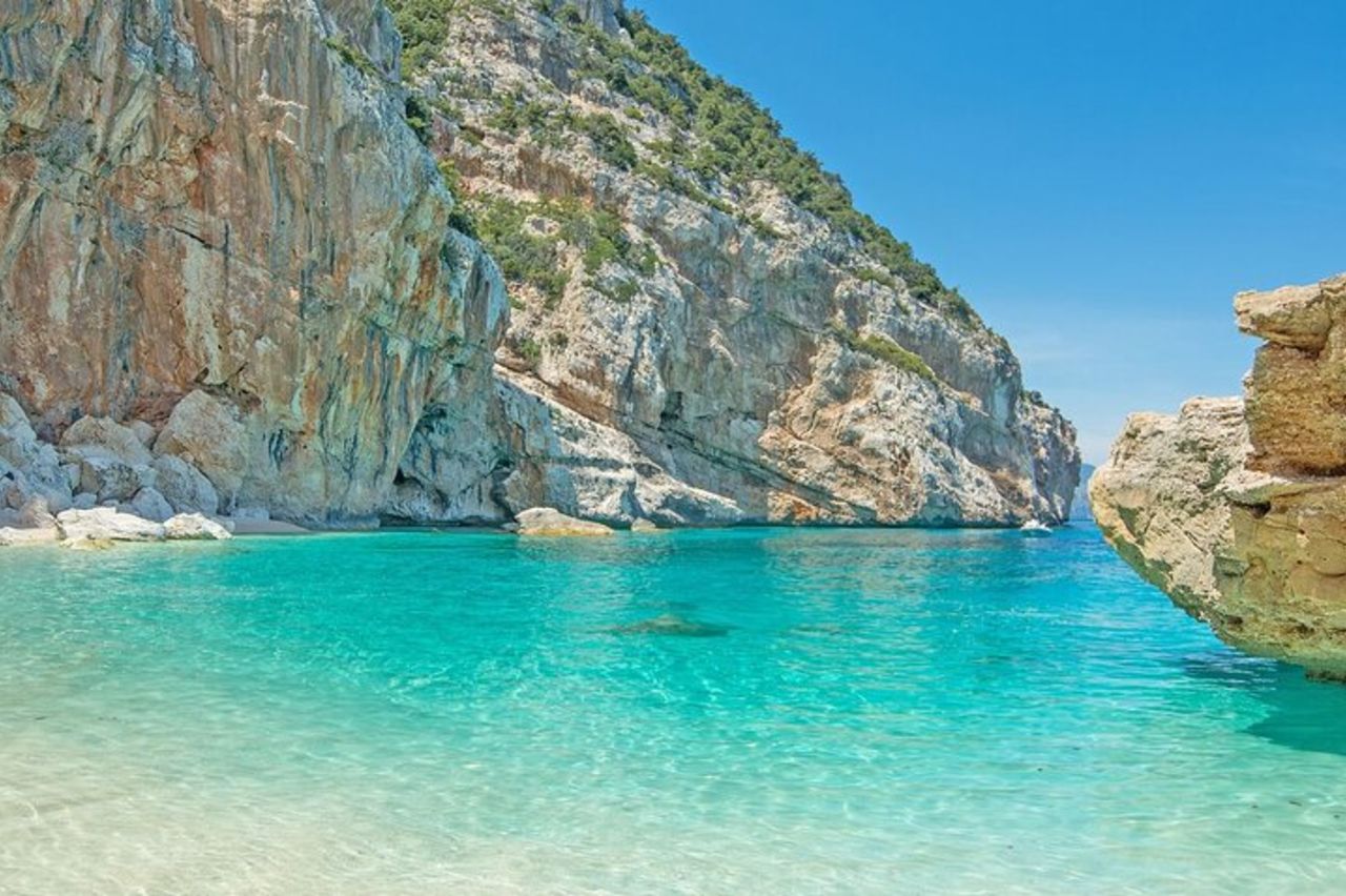 Da Arbatax: Tour in gommone a Cala Mariolu e Cala Goloritzè — 8