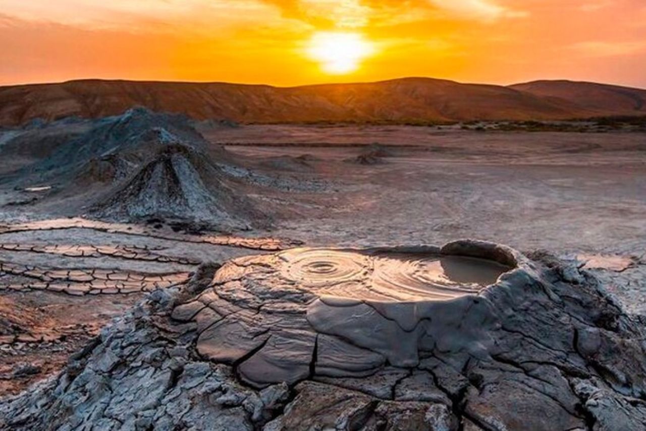 Baku : Gobustan, Absheron Siti d'interesse Gita guidata di un giorno Pranzo incluso — 7