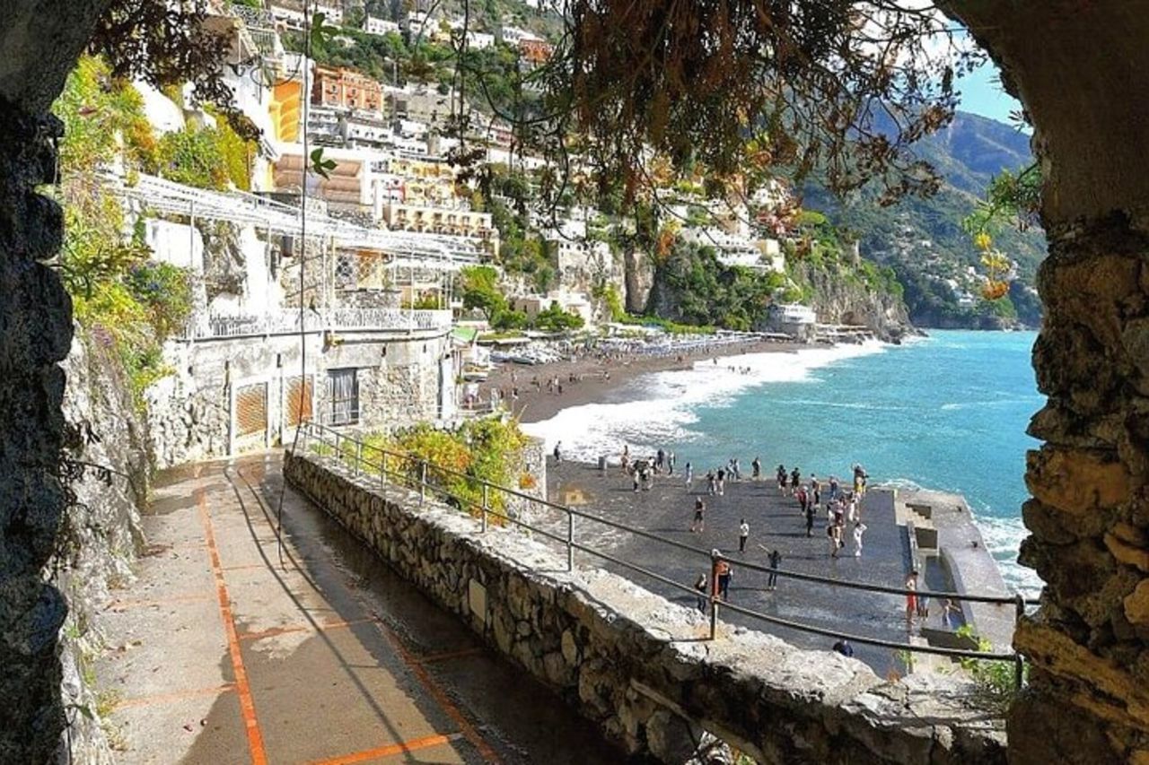 Da Napoli: Tour della Costiera Amalfitana, Sorrento e Pompei — 3