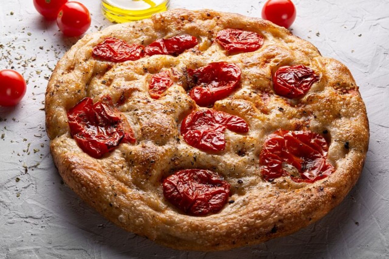 Bari: Tour a piedi di Street Food con una guida locale — 9