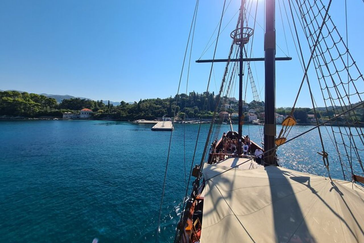 Isole Elafiti sulla nave pirata di lusso Karaka Dubrovnik
