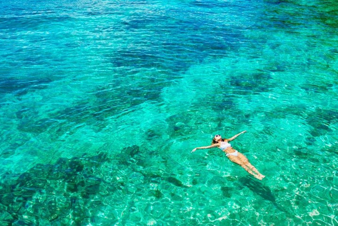Tour in barca per piccoli gruppi a San Fruttuoso e Camogli — 9