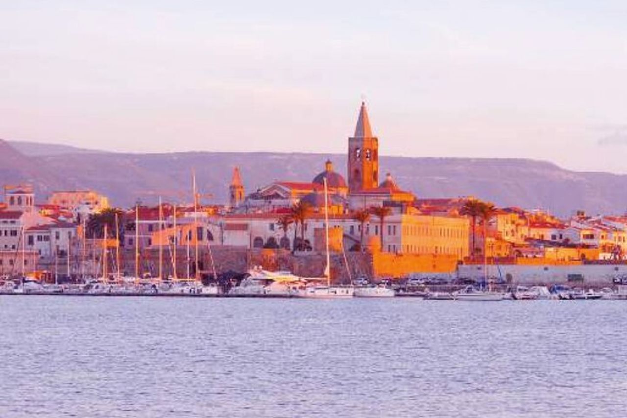 Tour a piedi di Alghero con audio e guida scritta di un locale — 9