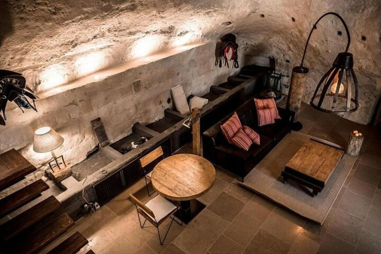 Alla scoperta di Matera con soggiorno, pranzo e tour nei Sassi — 3