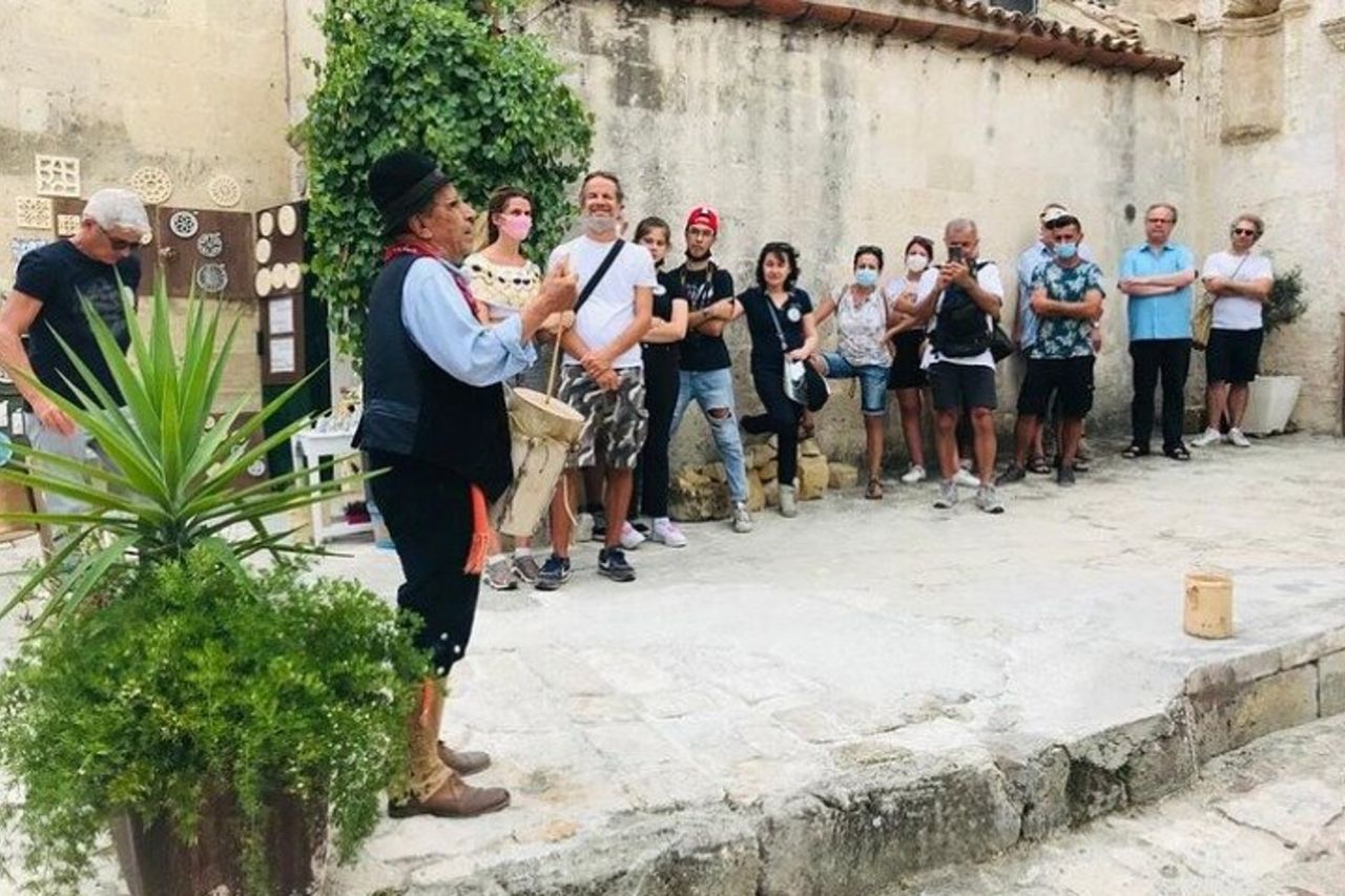 Alla scoperta di Matera con soggiorno, pranzo e tour nei Sassi — 5