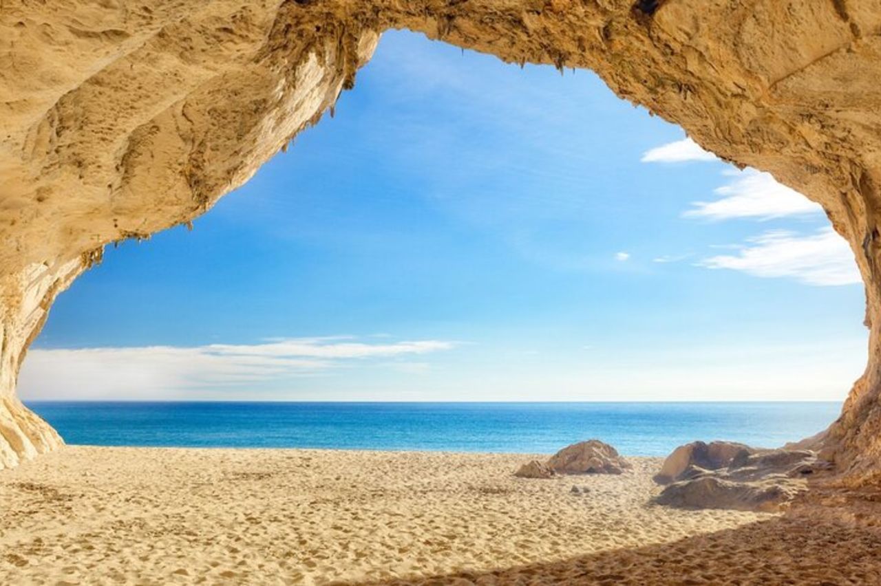 Trasferimento alle Grotte del Bue Marino e Cala Luna — 2