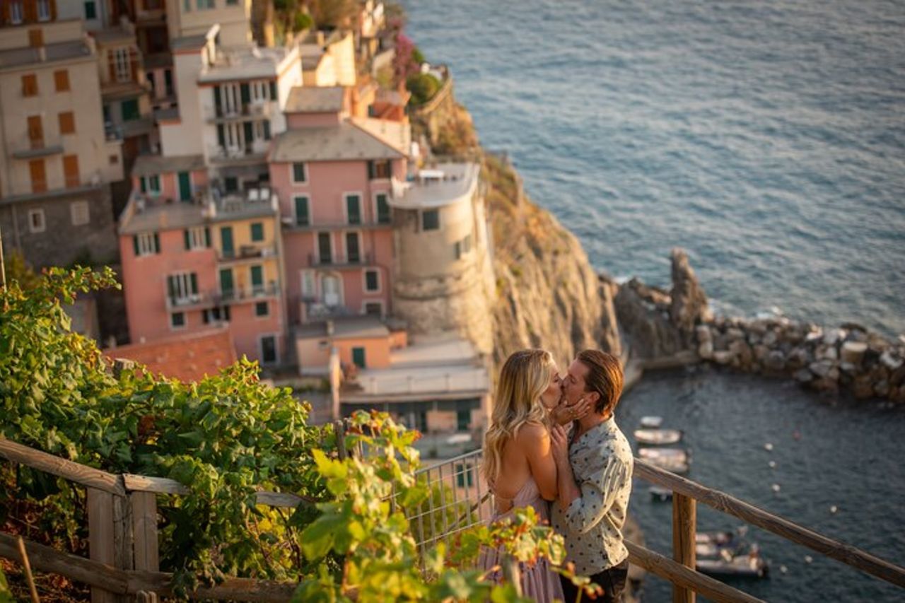 Servizio Fotografico Privato tra i Borghi delle Cinque Terre — 2