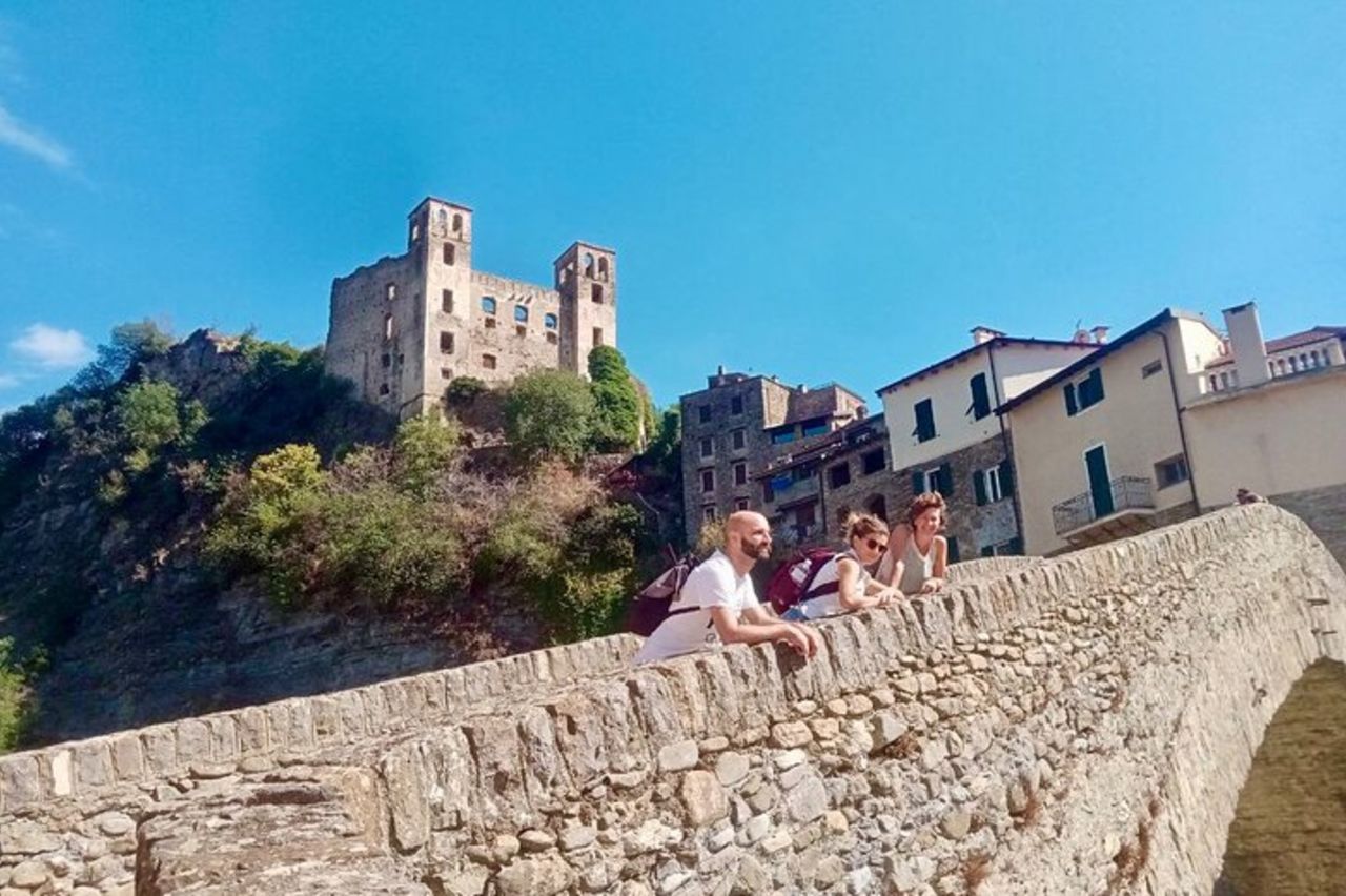 Tour in E-Bike di un'intera giornata da Ventimiglia: Valle del Nervia & Dolceacqua — 5