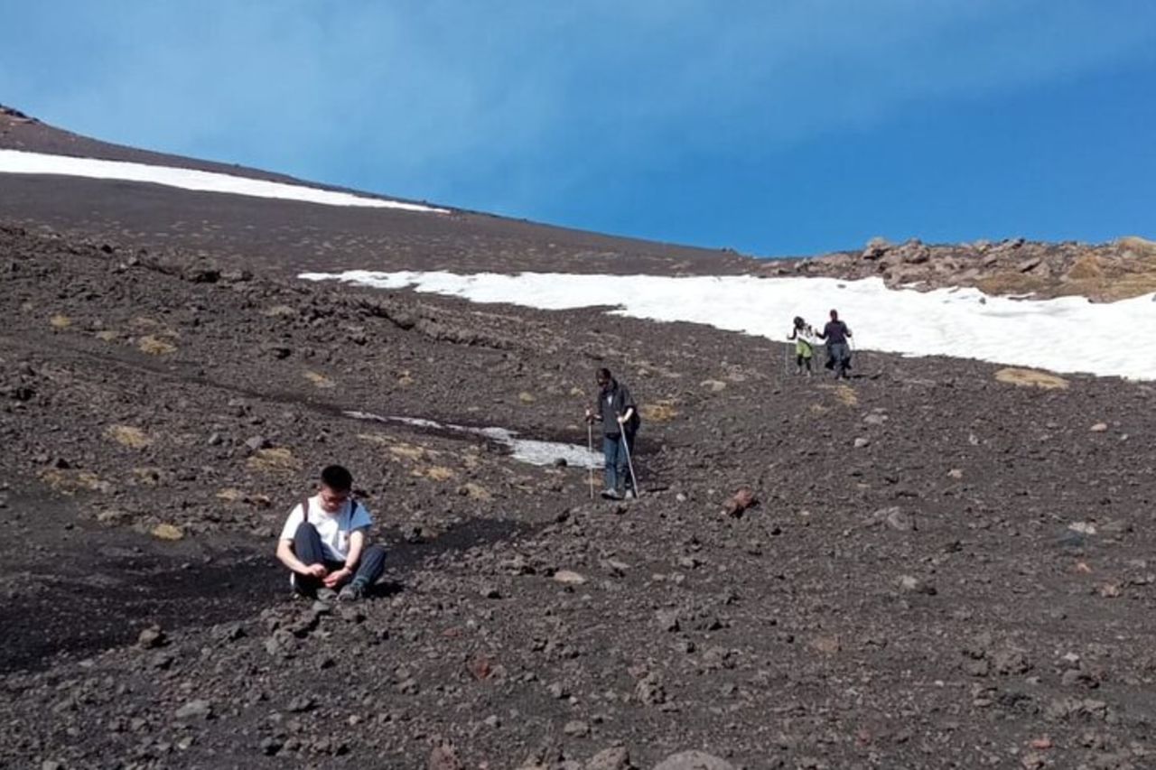 Tour dell'Etna per piccoli gruppi da Catania con pranzo e funivia 3000 mt — 5