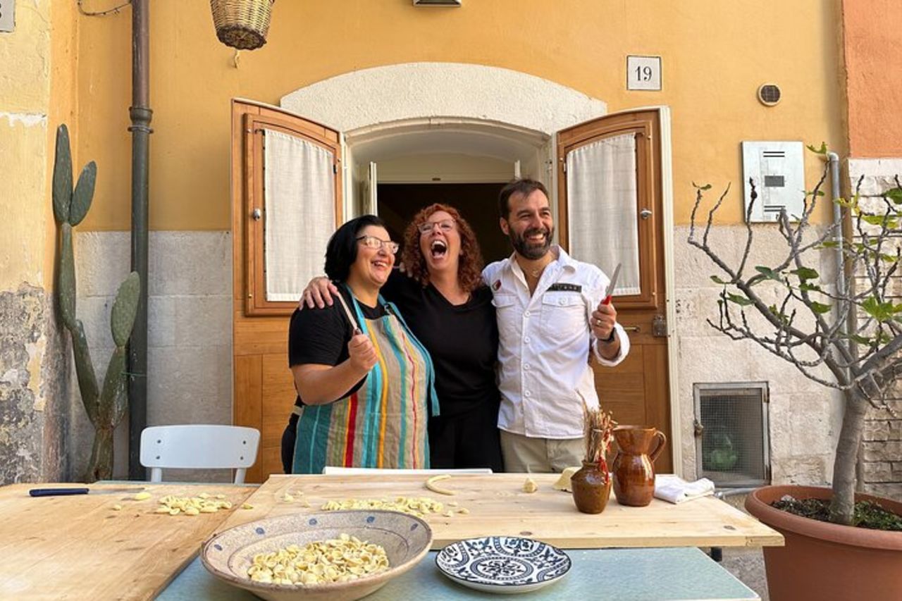 Tour a piedi di Bari ed esperienza di preparazione della pasta — 2