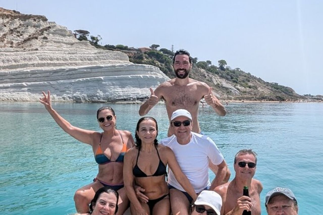 Scala dei Turchi in 3.5 ore,tour in gommone con soste per nuotare — 6