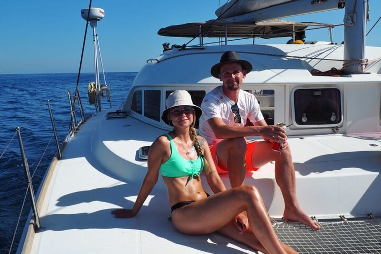 Tour in catamarano da La Caletta vicino a Olbia – Vivi la costa della Sardegna — 8