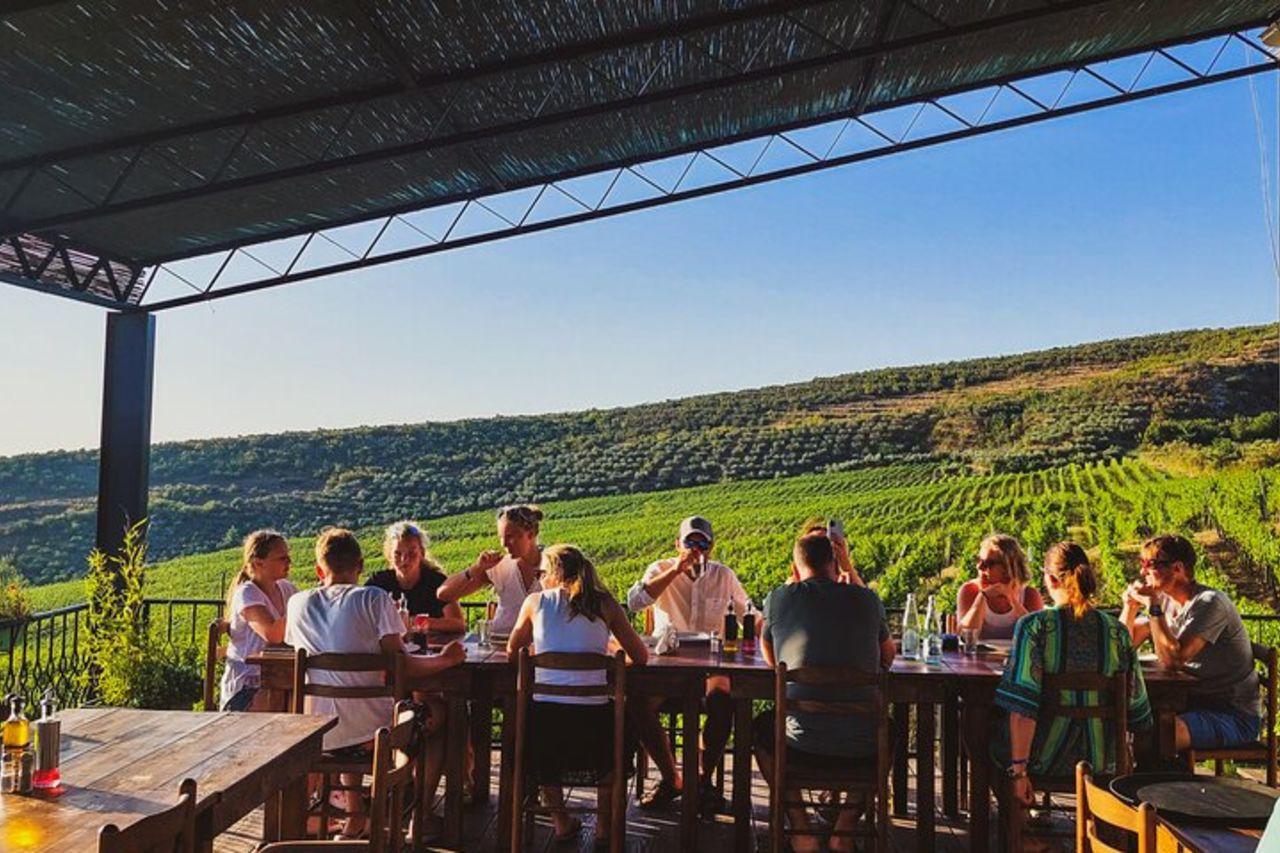 Esperienza di vigneto in campagna a Durazzo con abbinamento vino & cibo — 5