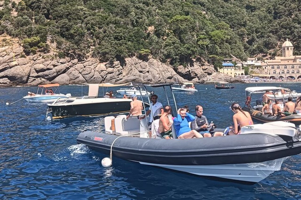 Tour in barca del Promontorio di Portofino e San Fruttuoso — 6