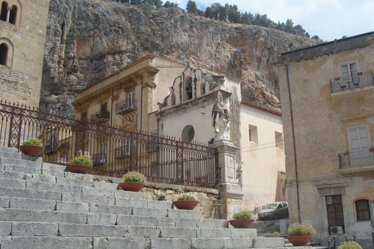 Tour a piedi di Cefalù con audio e guida scritta di un locale — 6