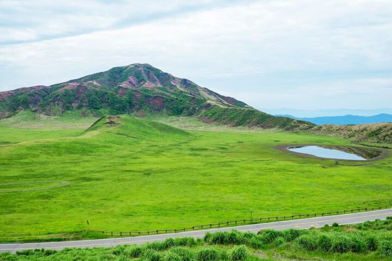 Tour di Kumamoto Castel, Monte Aso e Kusasenrigahama da Fukuoka — 7