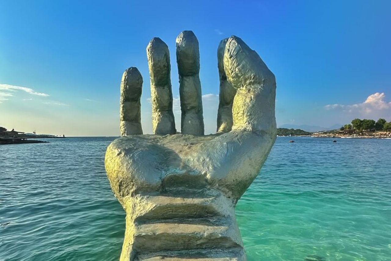 Tour di un giorno di Ksamil & Saranda & Blue Eye da Tirana, Durazzo o Golem — 5