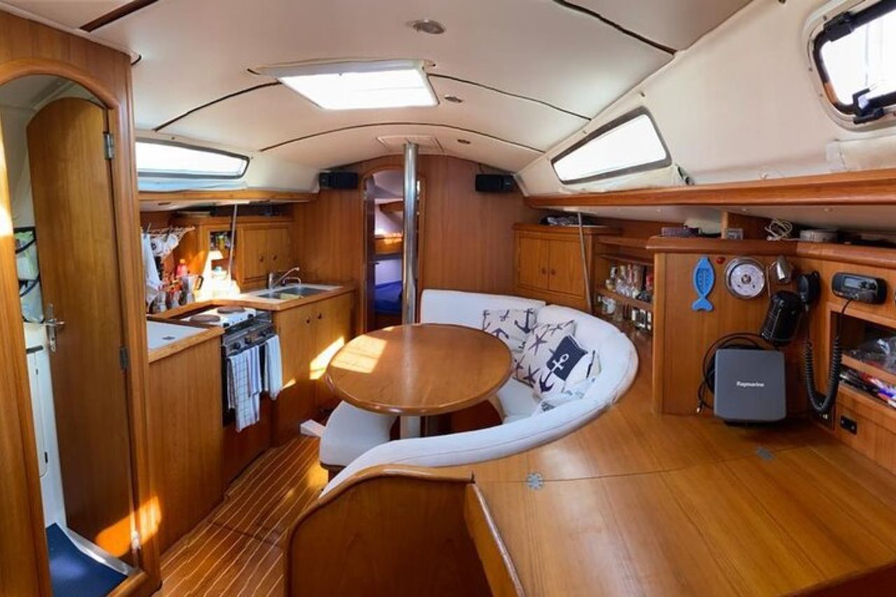 Escursione di un Giorno in Barca a Vela nel Golfo di Alghero — 6