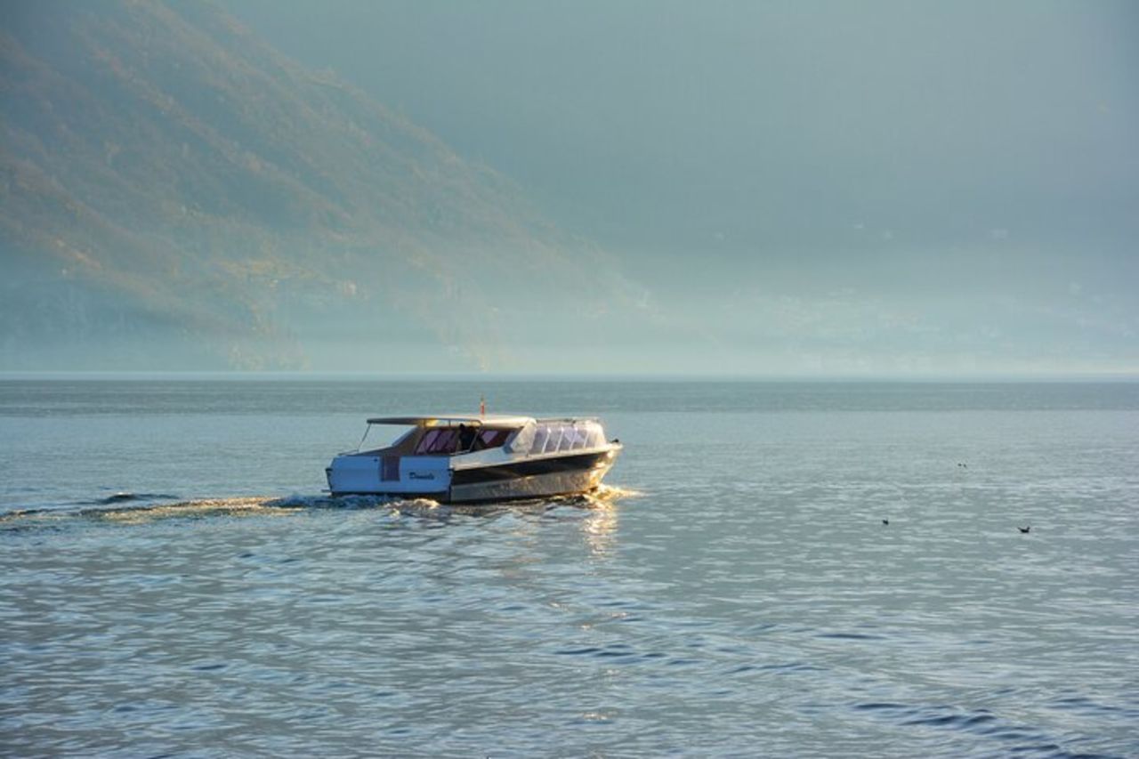 Como, Lugano e Bellagio: Crociera esclusiva - due paesi in un giorno — 5