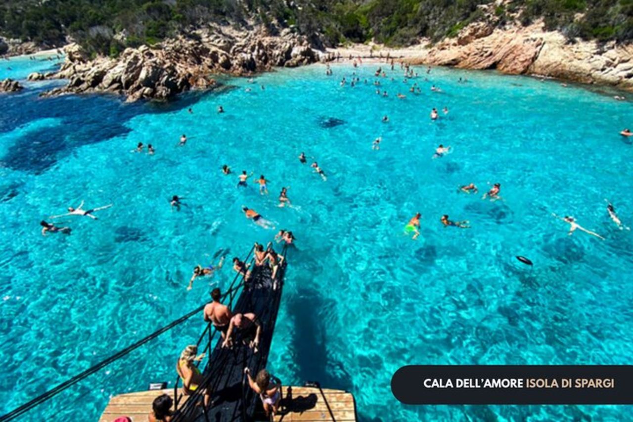 Tour di 8 Ore all' Arcipelago di La Maddalena Ponte Vip — 7