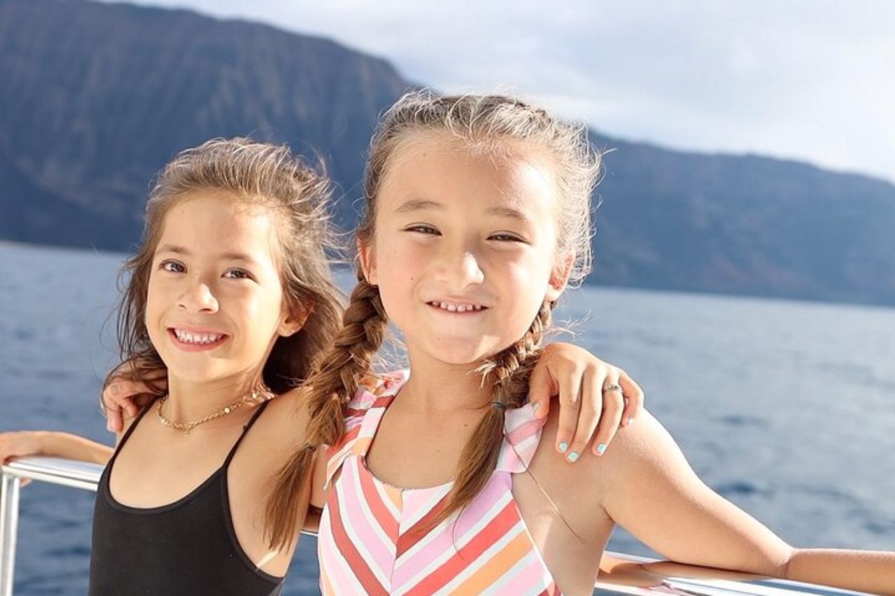 Kauai : Leila Na Pali Sunset Dinner Sail — 7