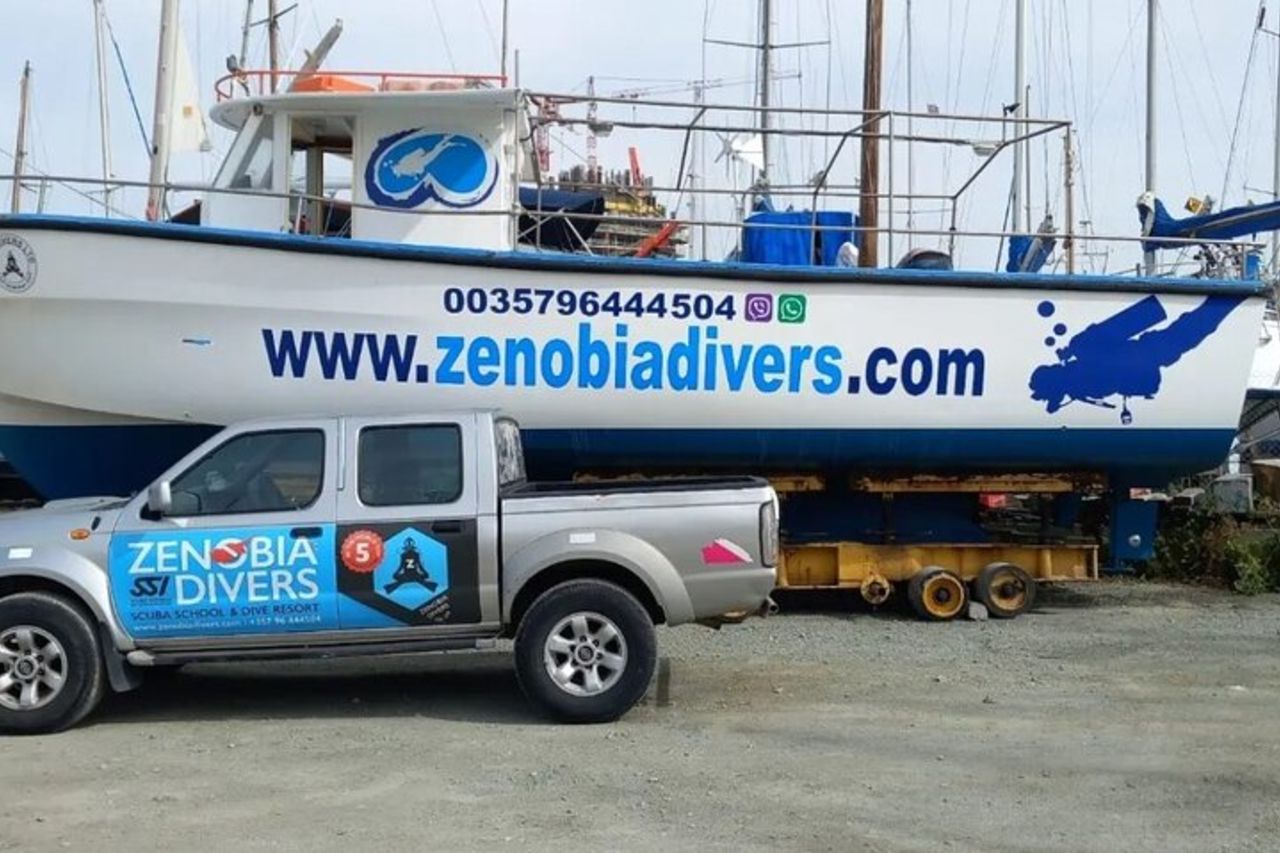 Zenobia Qualified Divers in Viareggio — 3