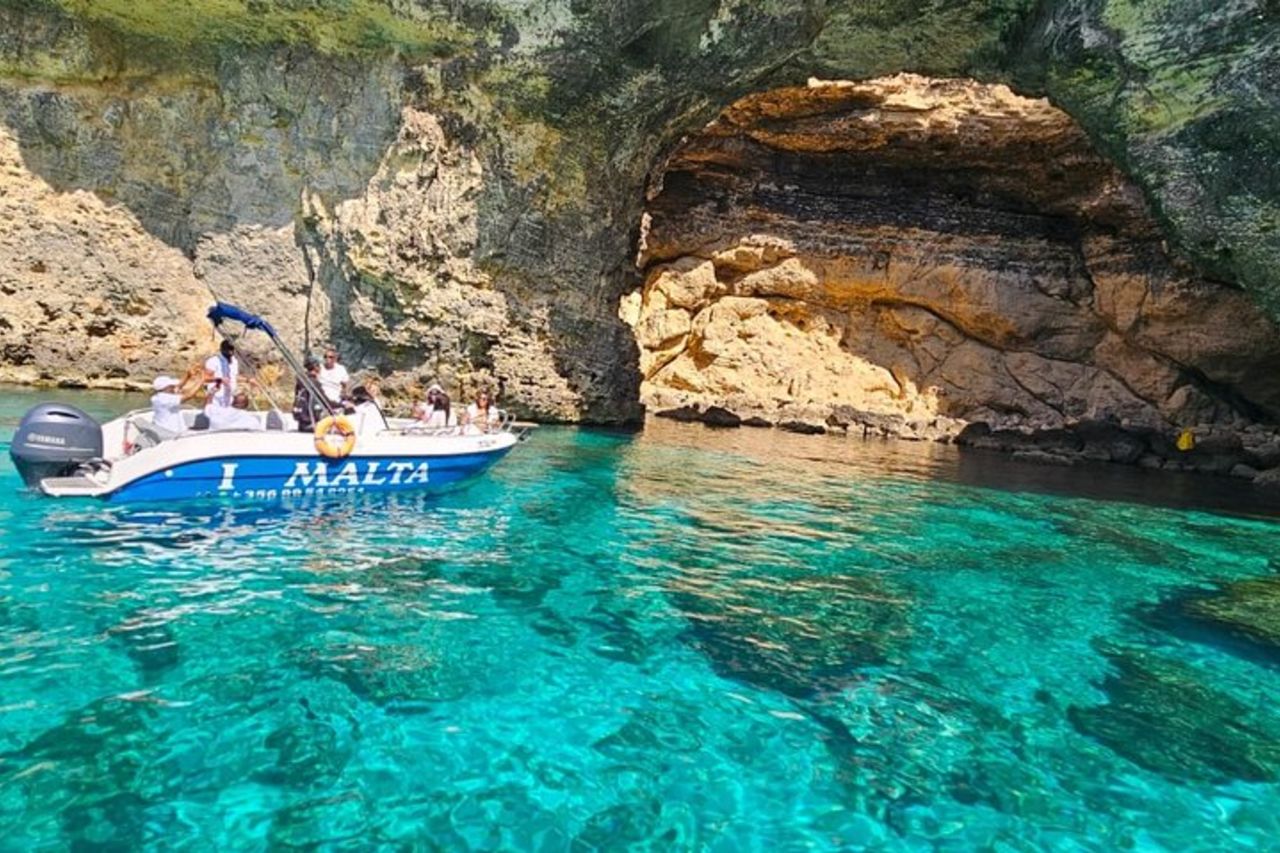 Crociere in barca privata di mezza giornata a Malta, Laguna Blu, Comino e Gozo