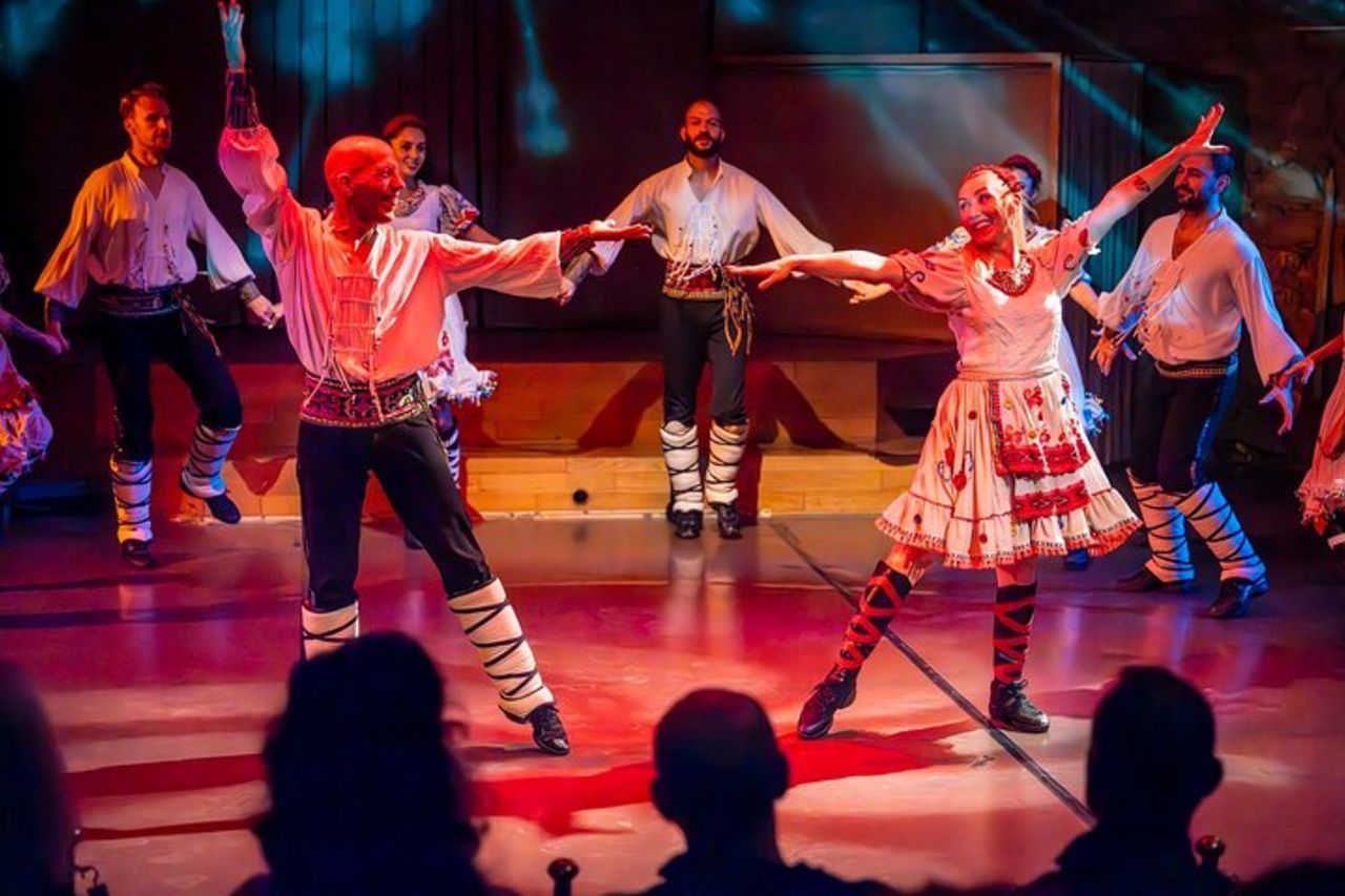 Istanbul Hodjapasha Ritmo dello spettacolo di danza — 2