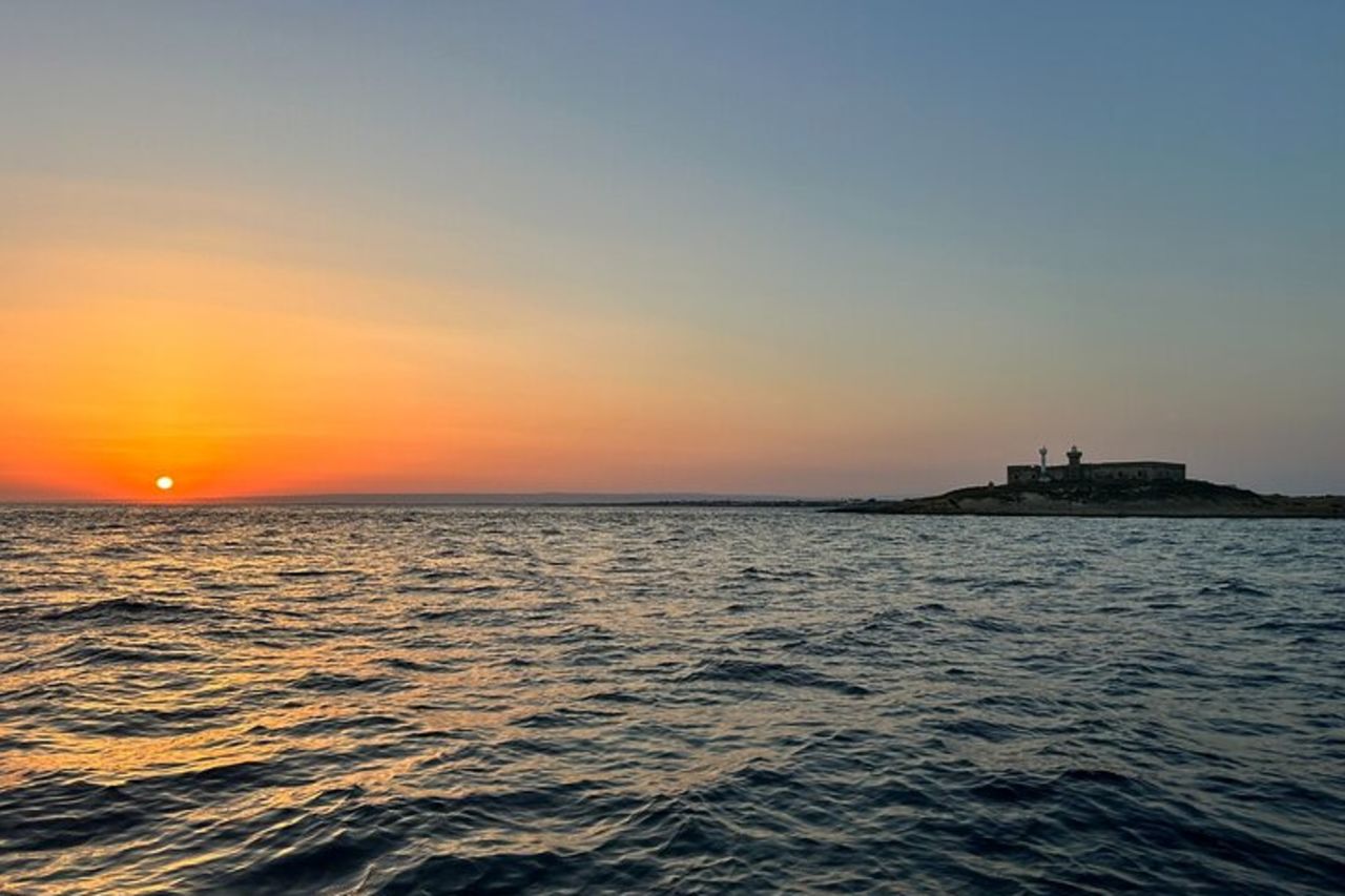 Sicily Boats Marzamemi: tramonto dei 2 mari aperitivo Snorkeling — 3