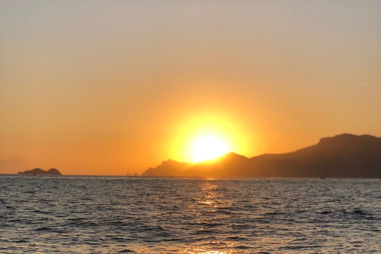 Crociera al tramonto condivisa da Positano con bevande e snack di 1,5 ore — 9