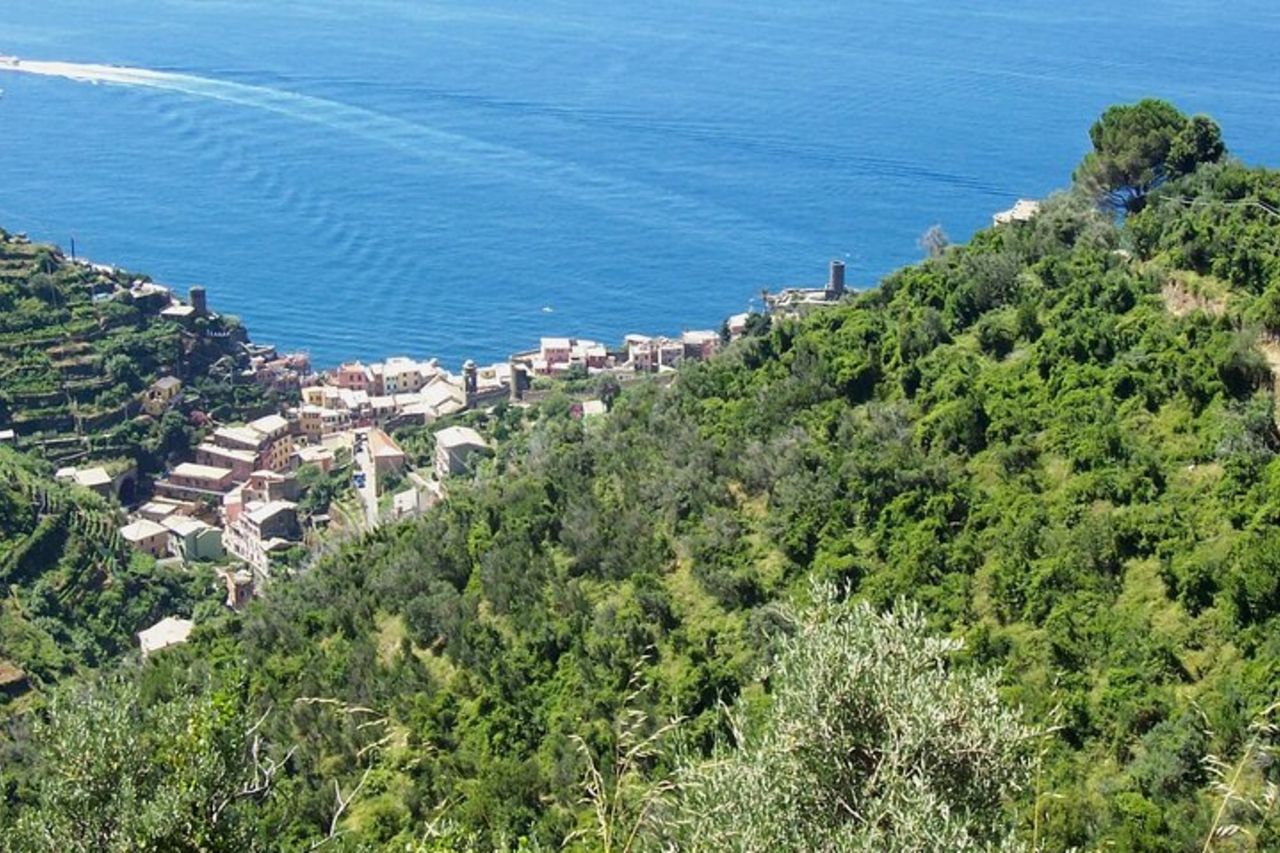 Tour al Santuario di Vernazza con degustazione vino DOC 5 Terre — 3