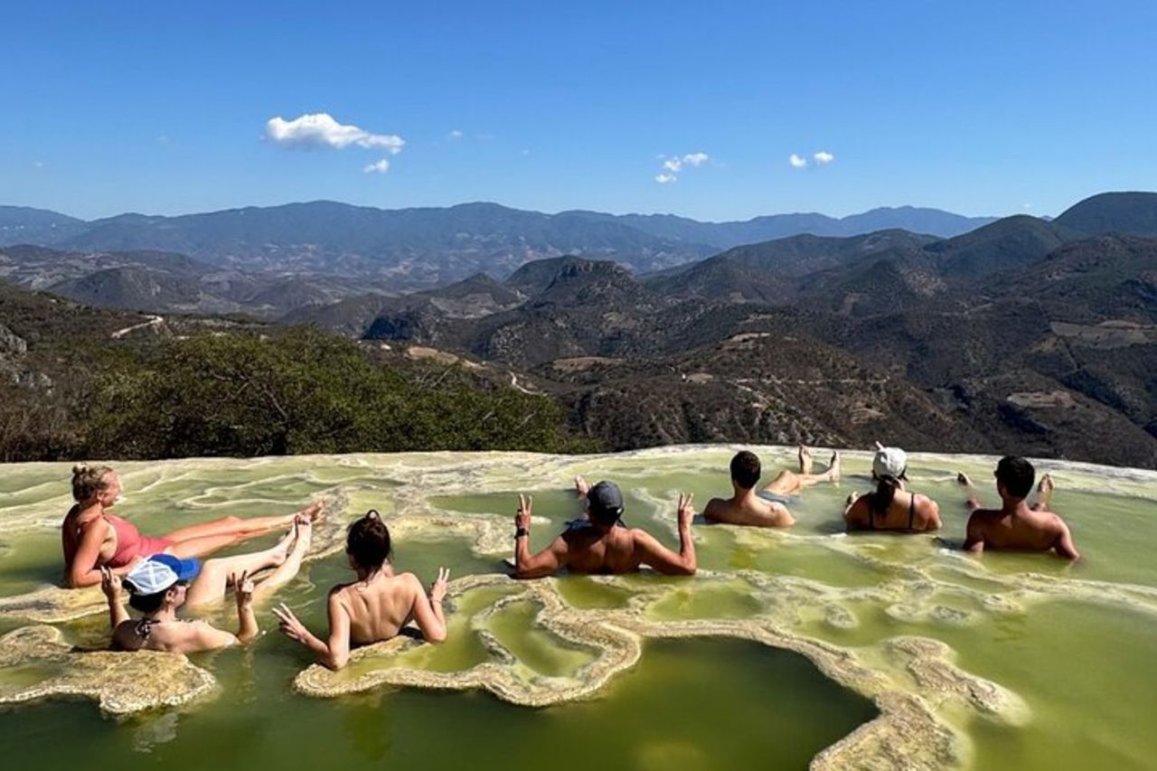 Tour della distilleria di Hierve el Agua, Tule Tree, Mitla e Mezcal
