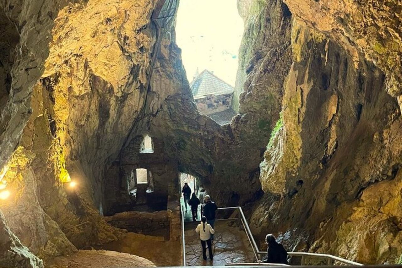 Escursione Grotta di Postumia & Castello di Predjama - Ingresso incluso — 8