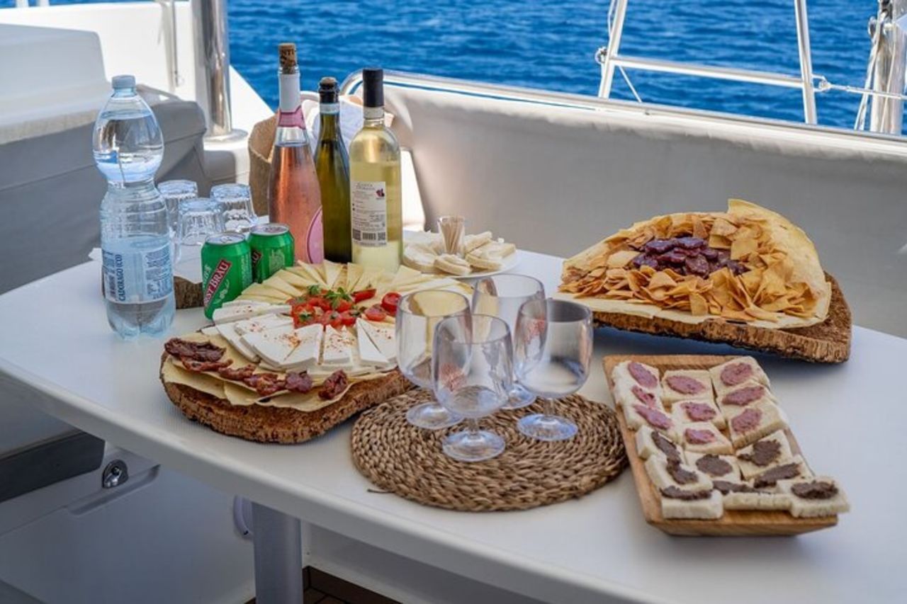 Tour Arcipelago Maddalena da Porto Rafael - Catamarano Luxury 1 — 7