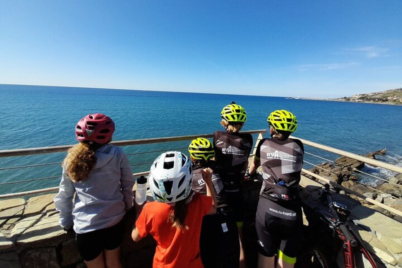 Pedala la Riviera dei Fiori a Sanremo — 3