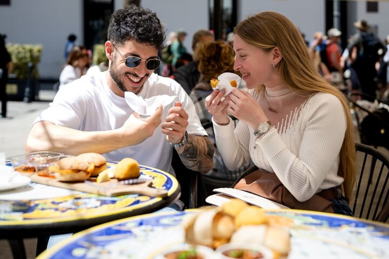 Tour Enogastronomico e Culturale di Cefalù con Guida Autorizzata