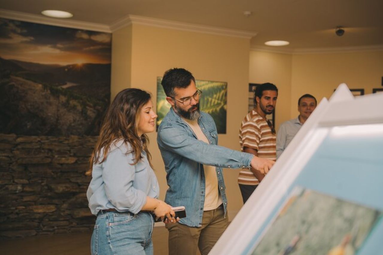 Porto: Taylor's Port Cellars Visit & degustazione di vino di Porto — 4