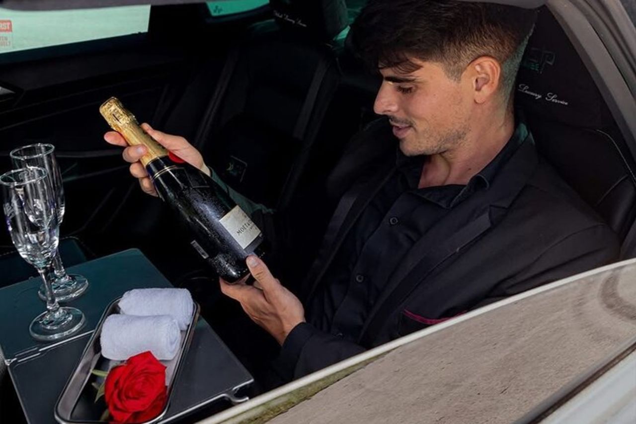 Trasferimenti in berlina di lusso dall'aeroporto di Cancun — 2